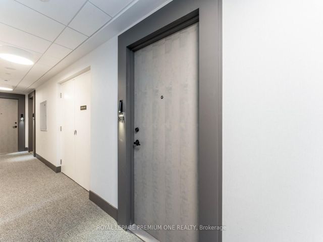 1411 - 130 River St