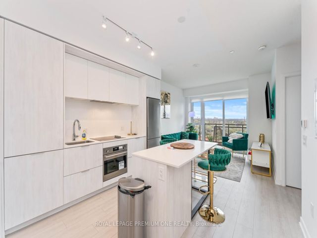1411 - 130 River St