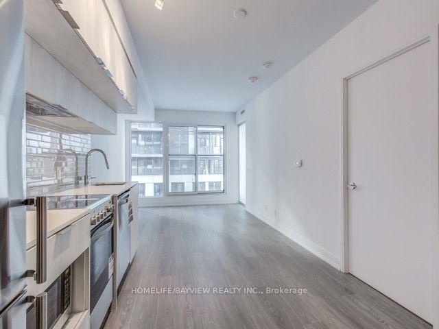4103 - 181 Dundas St E
