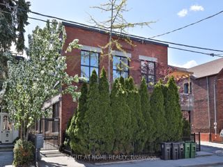 5 - 200 Clinton St