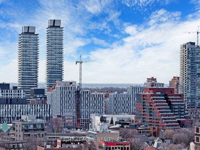 1406 - 130 River St