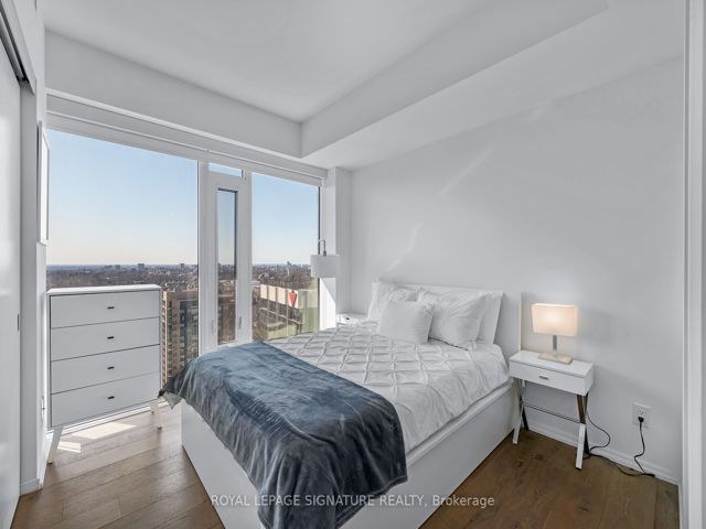 2814 - 5 Soudan Ave