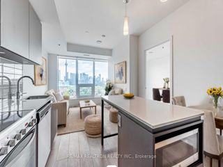 1101 - 203 College St