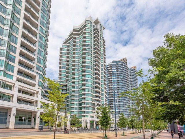 328 - 230 Queens Quay W