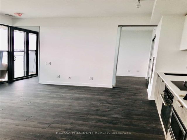 2701 - 50 Charles St E