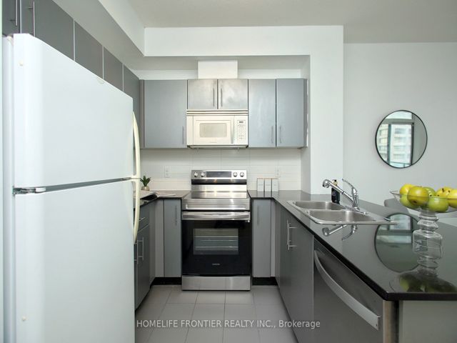 2403 - 12 Yonge St
