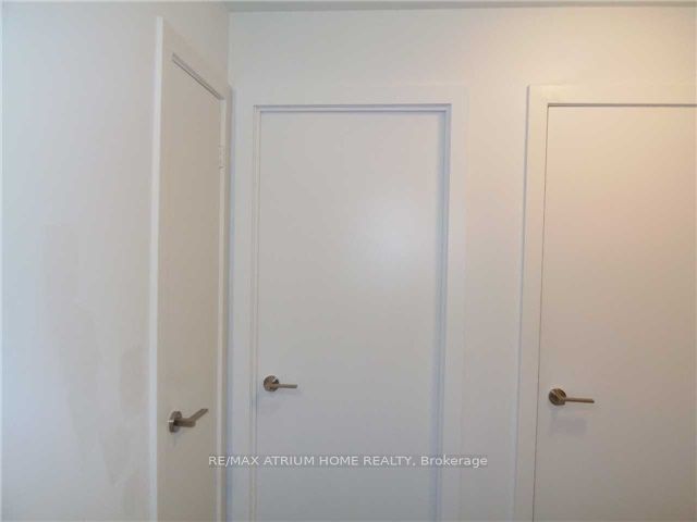 317 - 199 Richmond St W