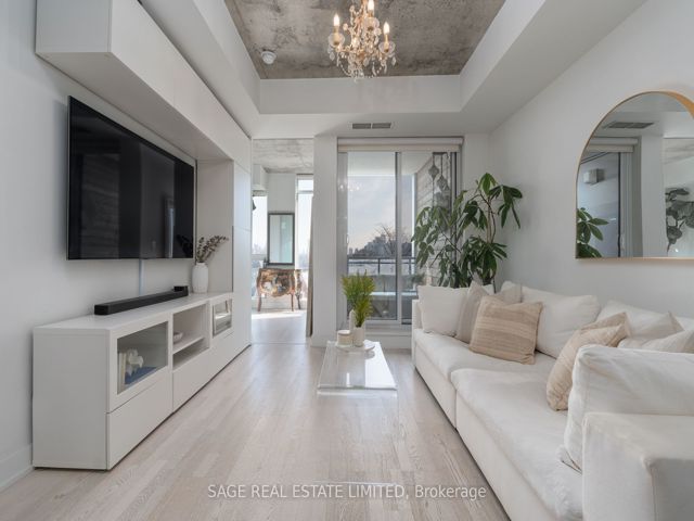 407 - 20 Gladstone Ave