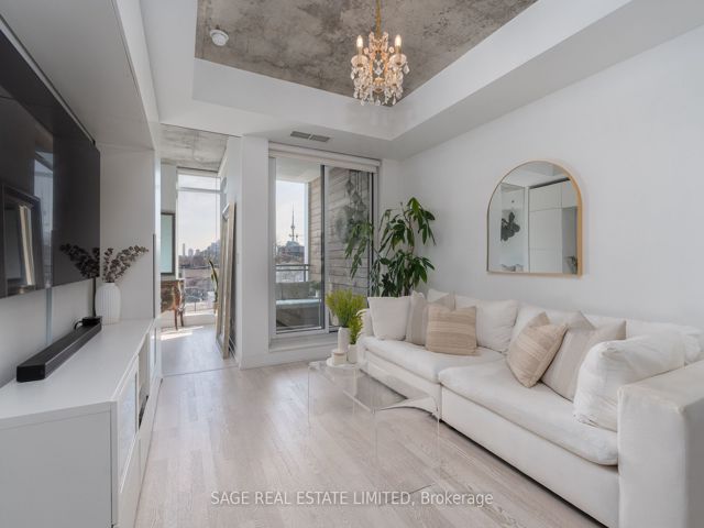 407 - 20 Gladstone Ave