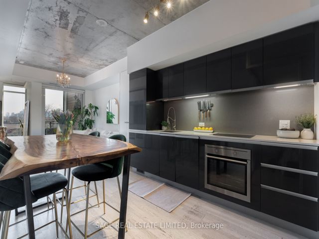 407 - 20 Gladstone Ave