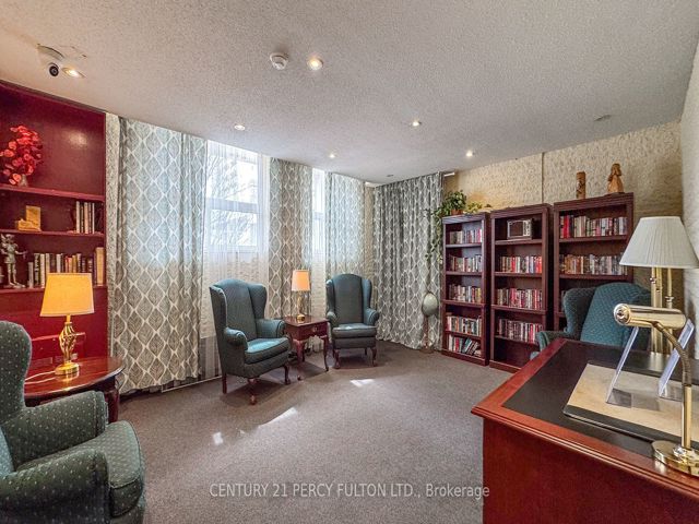 911 - 1360 York Mills Rd