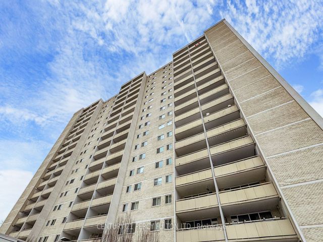 911 - 1360 York Mills Rd