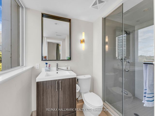 603 - 18 Graydon Hall Dr