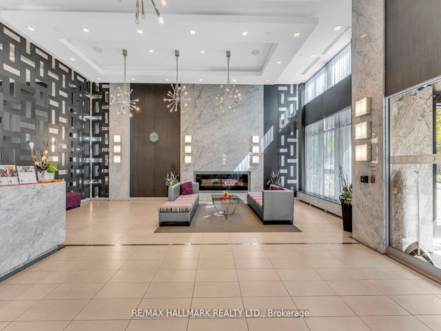 603 - 18 Graydon Hall Dr