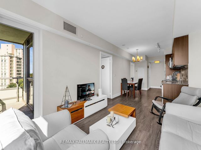 603 - 18 Graydon Hall Dr
