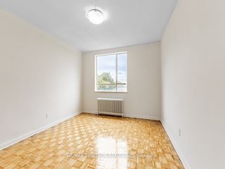 501 - 2895 Bathurst St