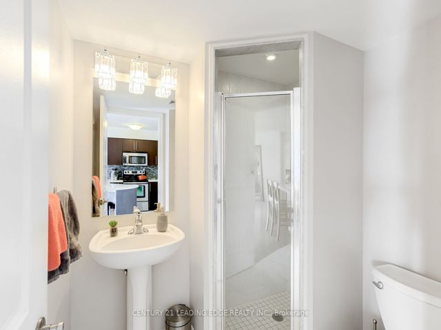 509 - 872 Sheppard Ave W