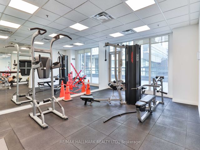 1701 - 51 Lower Simcoe St