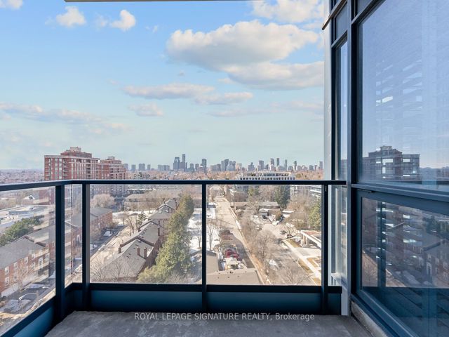1016 - 2885 Bayview Ave
