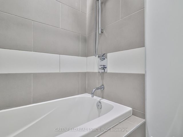 2304 - 197 Yonge St E