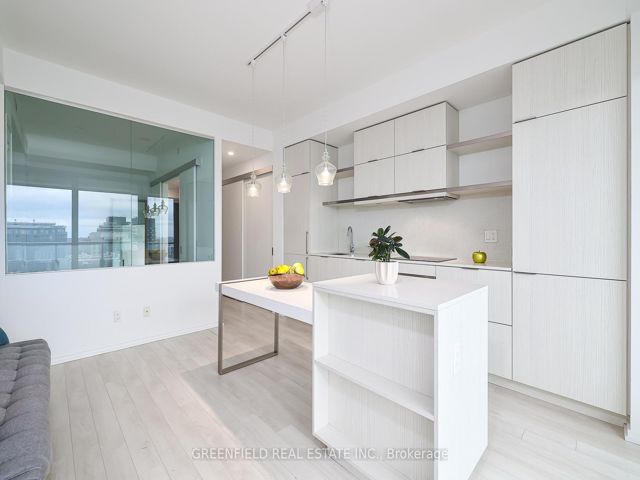 2304 - 197 Yonge St E