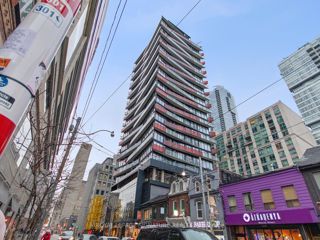 711 - 215 Queen St W