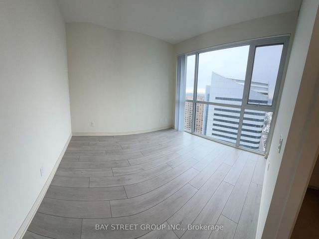 3017 - 4955 yonge St