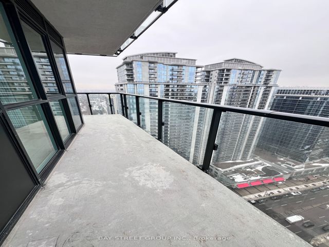 3017 - 4955 yonge St