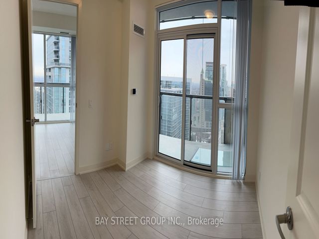 3017 - 4955 yonge St