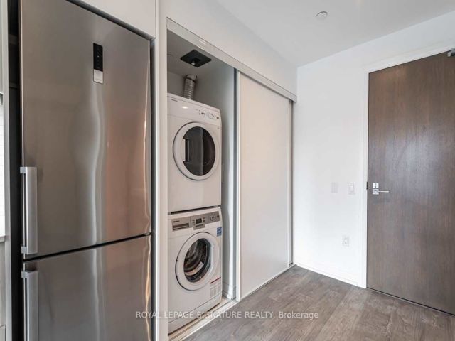 3314 - 251 Jarvis St