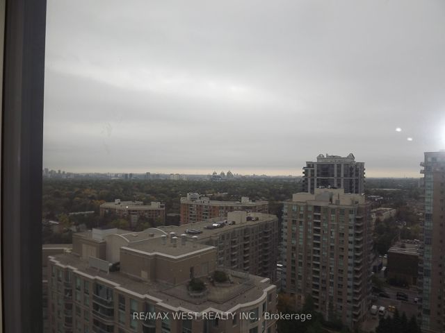 2203 - 7 Bishop Ave