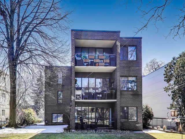 7 - 166 Sherwood Ave