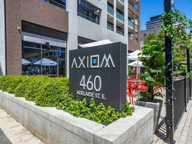 2115 - 460 Adelaide St E