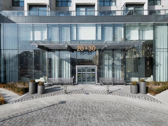 1403 - 30 Inn On The Park Dr