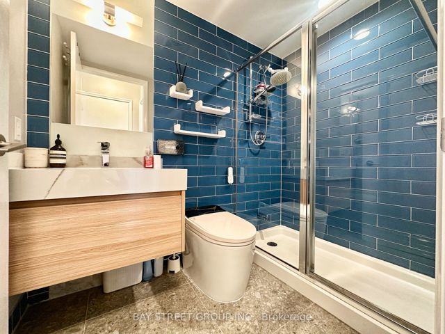 3101 - 25 Carlton St