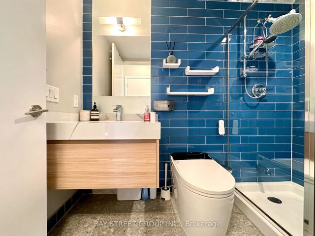 3101 - 25 Carlton St