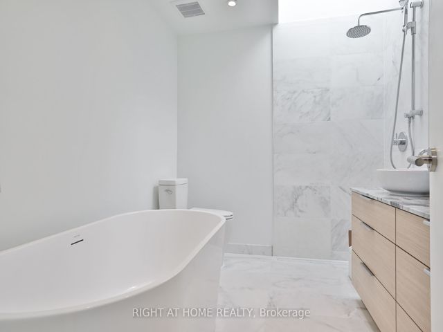 PH 1 - 225 Brunswick Ave