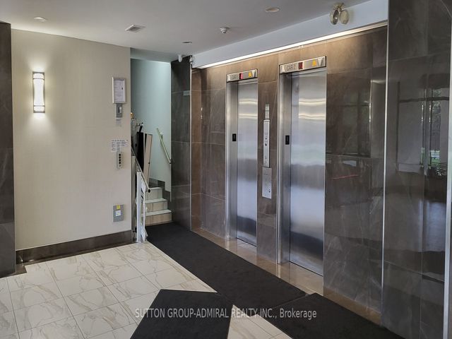 1409 - 130 Neptune Dr