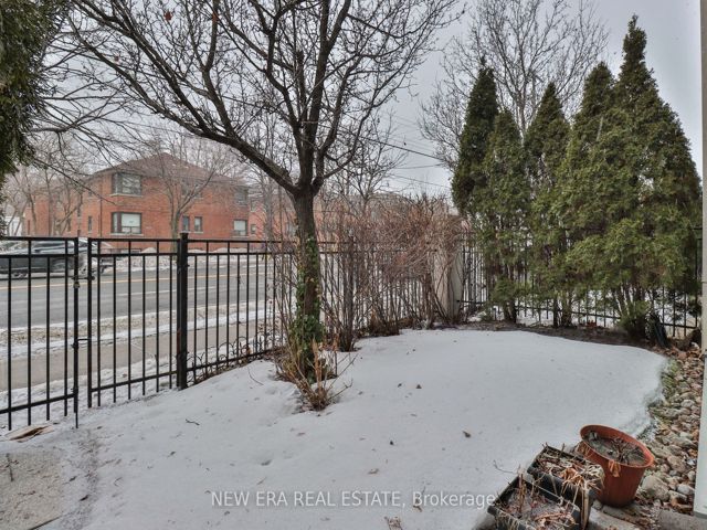 108 - 3830 Bathurst St