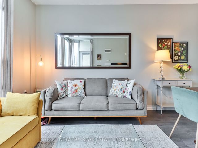 108 - 3830 Bathurst St