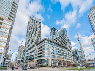 3805 - 25 Capreol Crt