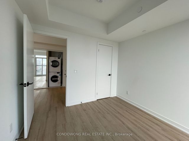 1211 - 319 Jarvis St