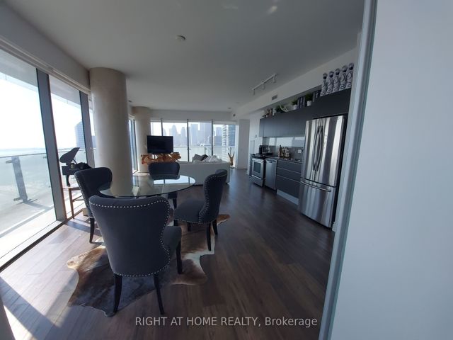 2407 - 70 Distillery Lane E