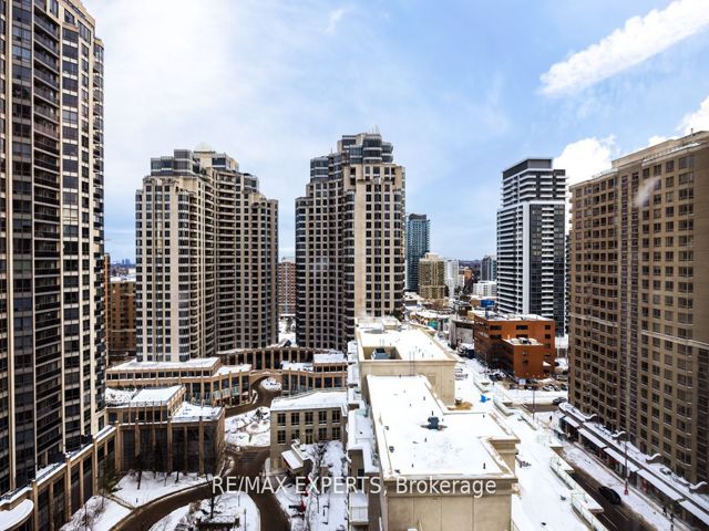 1426 - 500 Doris Ave