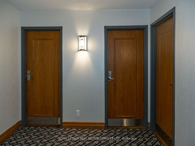 212 - 7 Concorde Pl