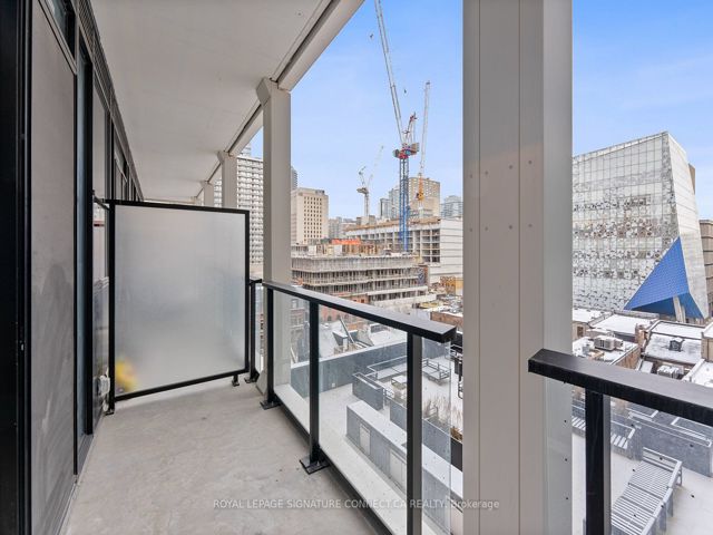 517 - 20 Edward St