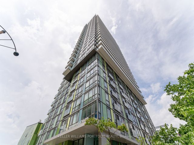 2012 - 170 Fort York Blvd