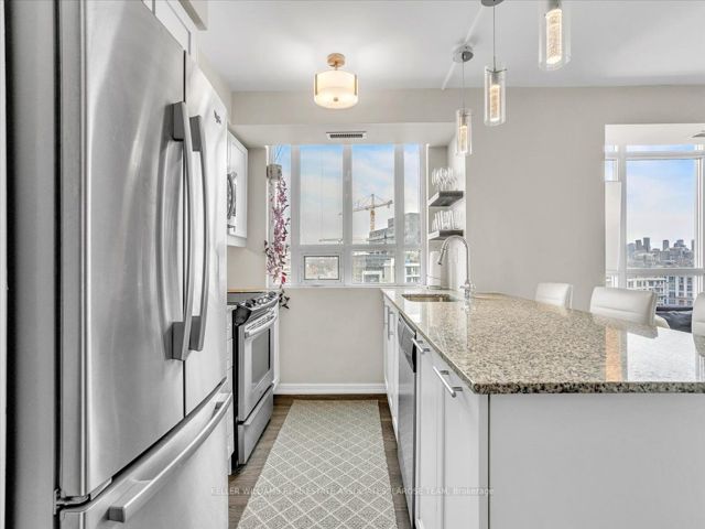 1102 - 125 Western Battery Rd