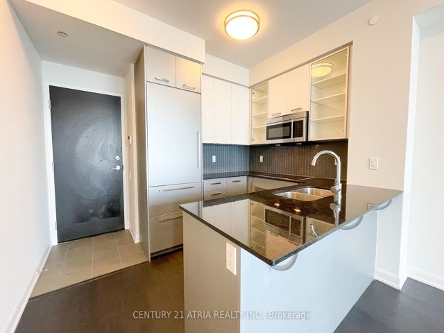 3311 - 5168 Yonge St
