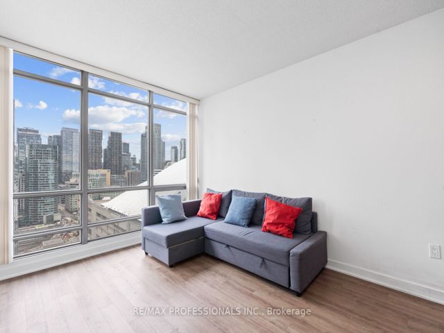 2708 - 5 Mariner Terr